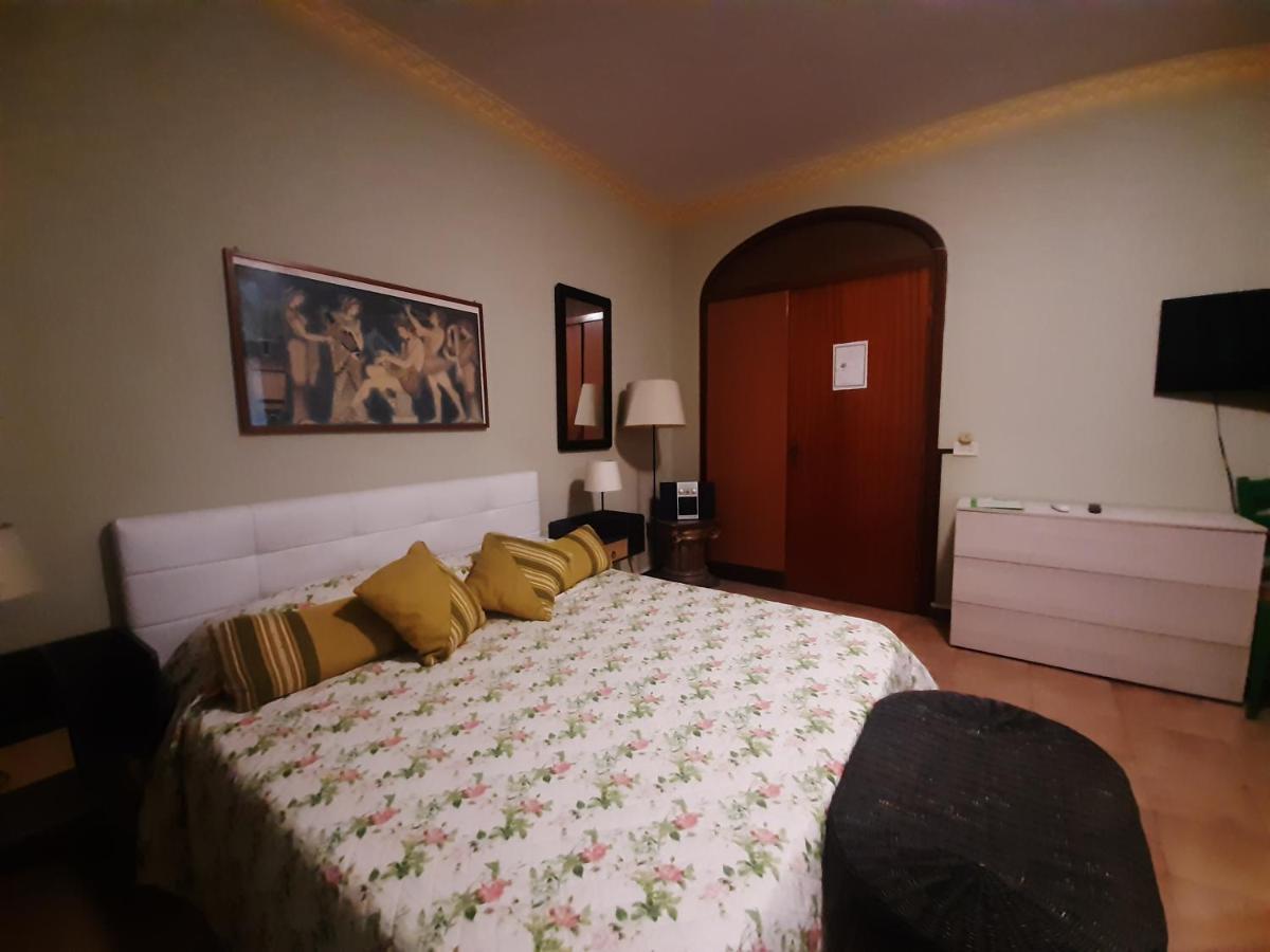 San Nicolo House Bed & Breakfast Aci Catena Ngoại thất bức ảnh